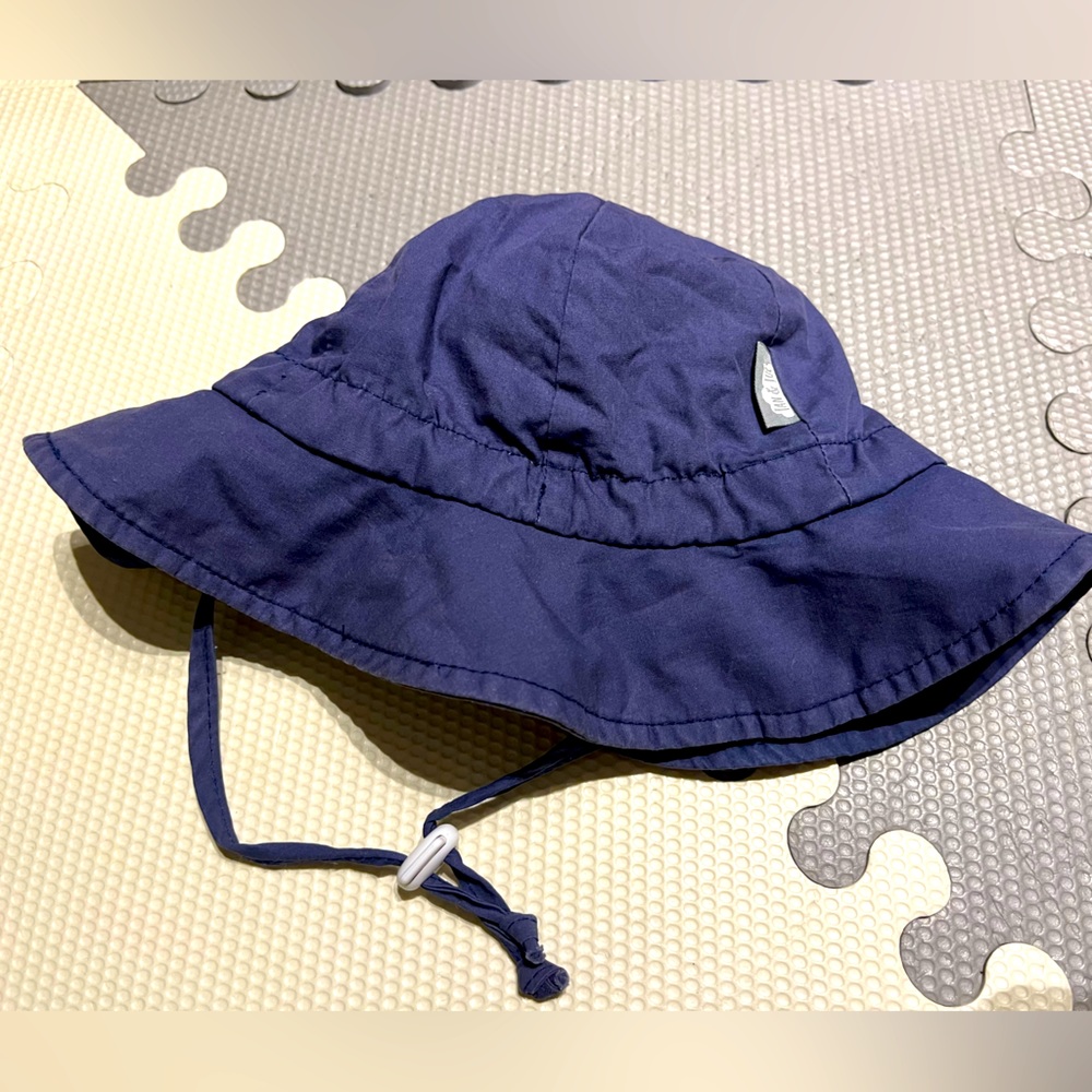 Jan &jul hat